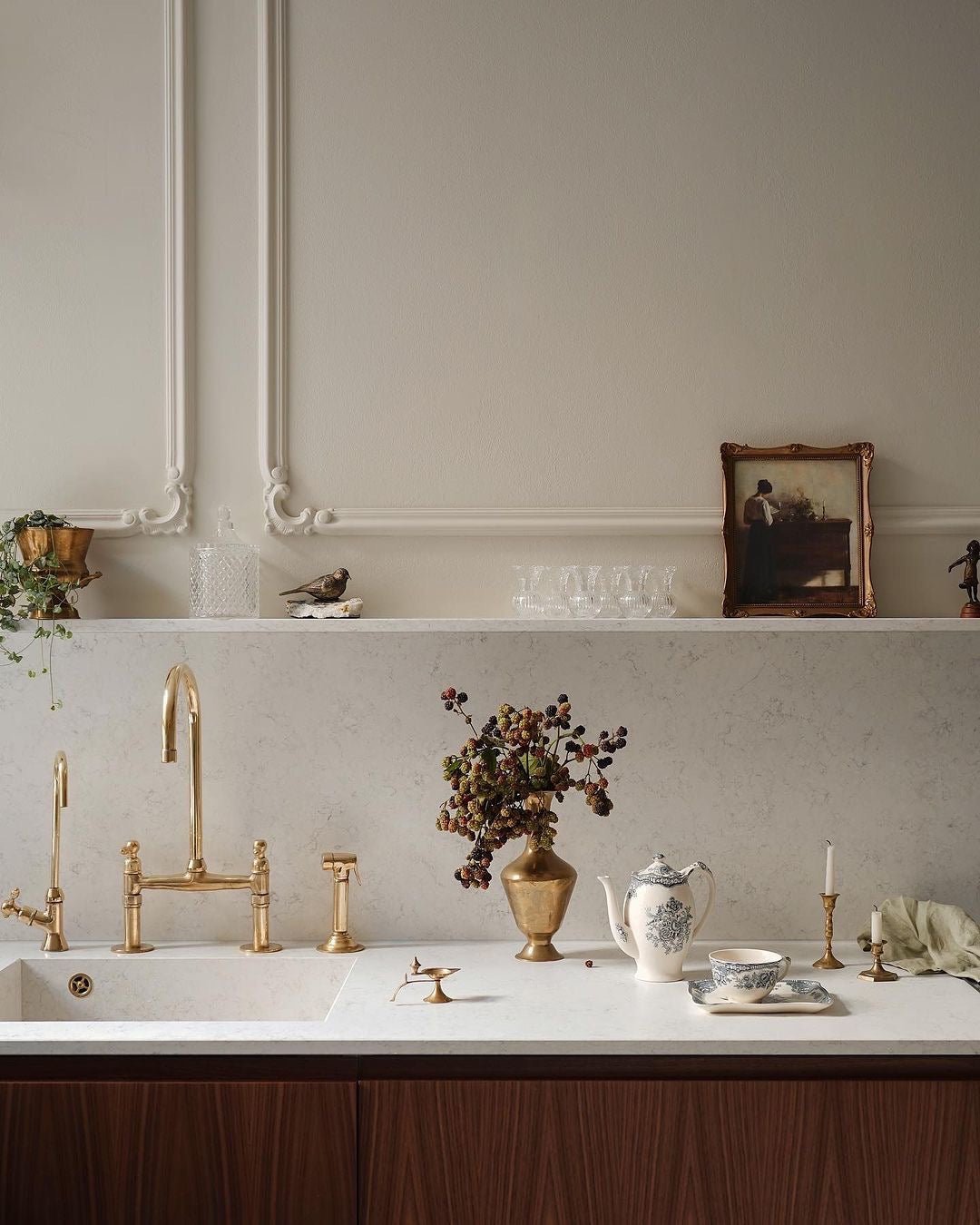 A Guide to Finding and Styling Affordable Vintage Art Prints for Your Home - Hartsholme Prints