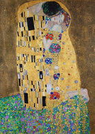 Gustav Klimt – The Kiss, vintage golden fine art print close-up view